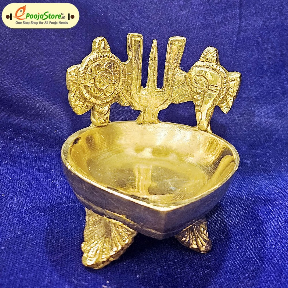 Shanku Chakra Nama Diya (SMALL) Shanku Chakra Nama Diya (SMALL)