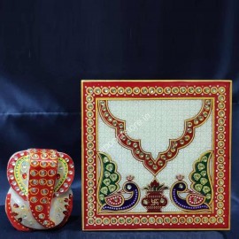 Marble Ganesh Idol With Chowki 