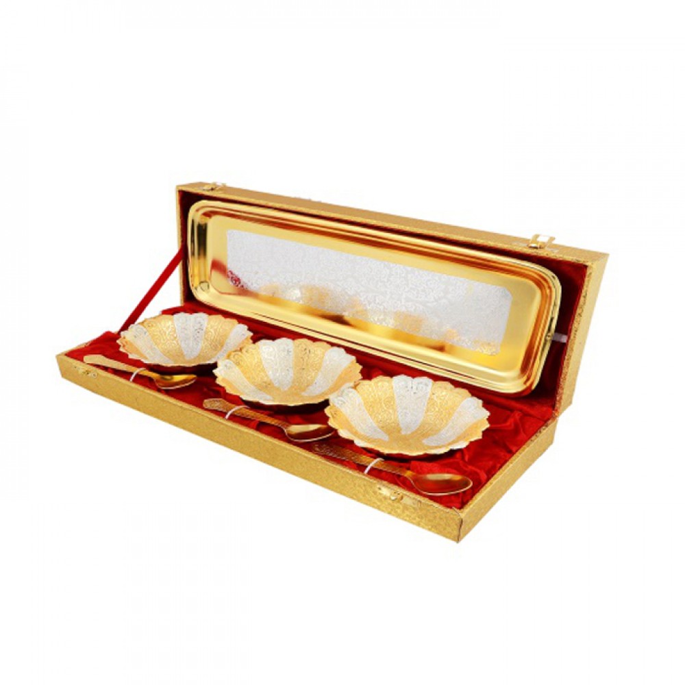 Silver & Gold Plated Flower Shape Brass Bowl Set 7 Pcs. (Bowls 4'' Diameter & Tray 13" x 5.5") Silver & Gold Plated Flower Shape Brass Bowl Set 7 Pcs. (Bowls 4'' Diameter & Tray 13" x 5.5")