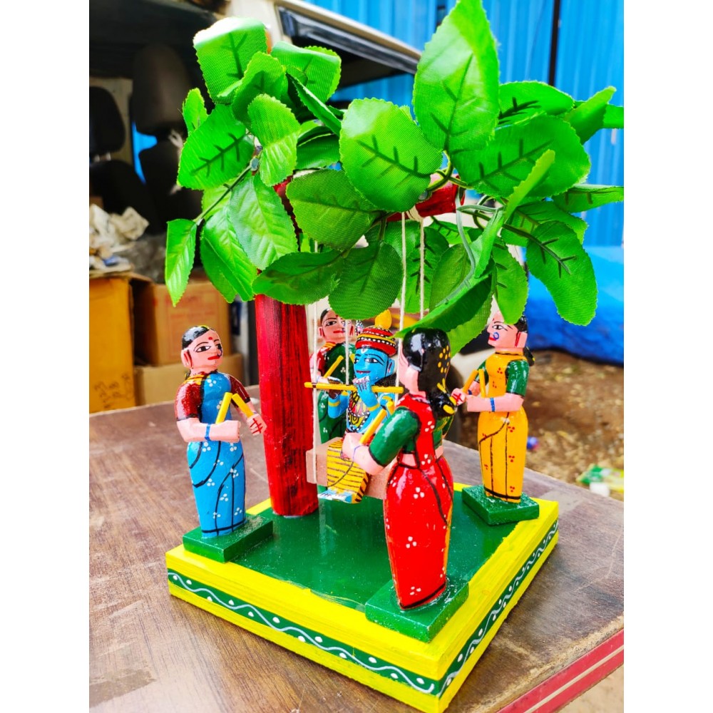 Tradtional Krishna Playing 4 Gopikalu Kondapally Bommalu/ Decorative Kondapally Bommalu 