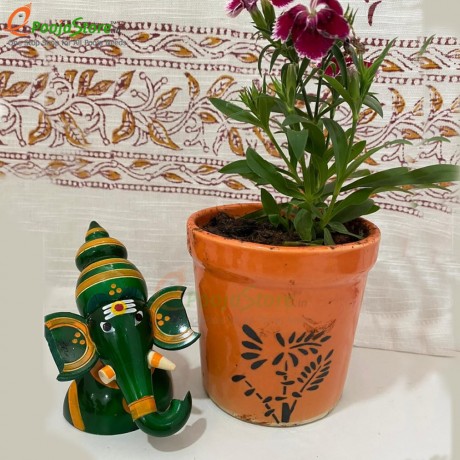 Ganesha Handicraft (1 PC)