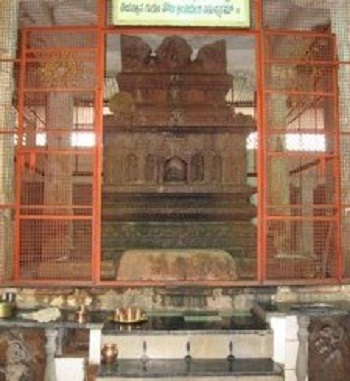 Sri Narahari Theertha Sri Narahari Theertha