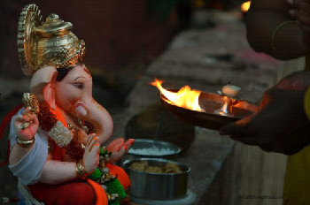 BHAKTI IN HINDUISM BHAKTI IN HINDUISM